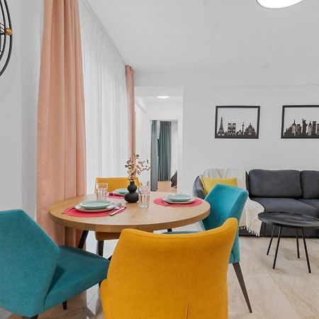 Apartament Opera Residence - Cismigiu, Eroilor, Free Private Parking Bucarest Esterno foto